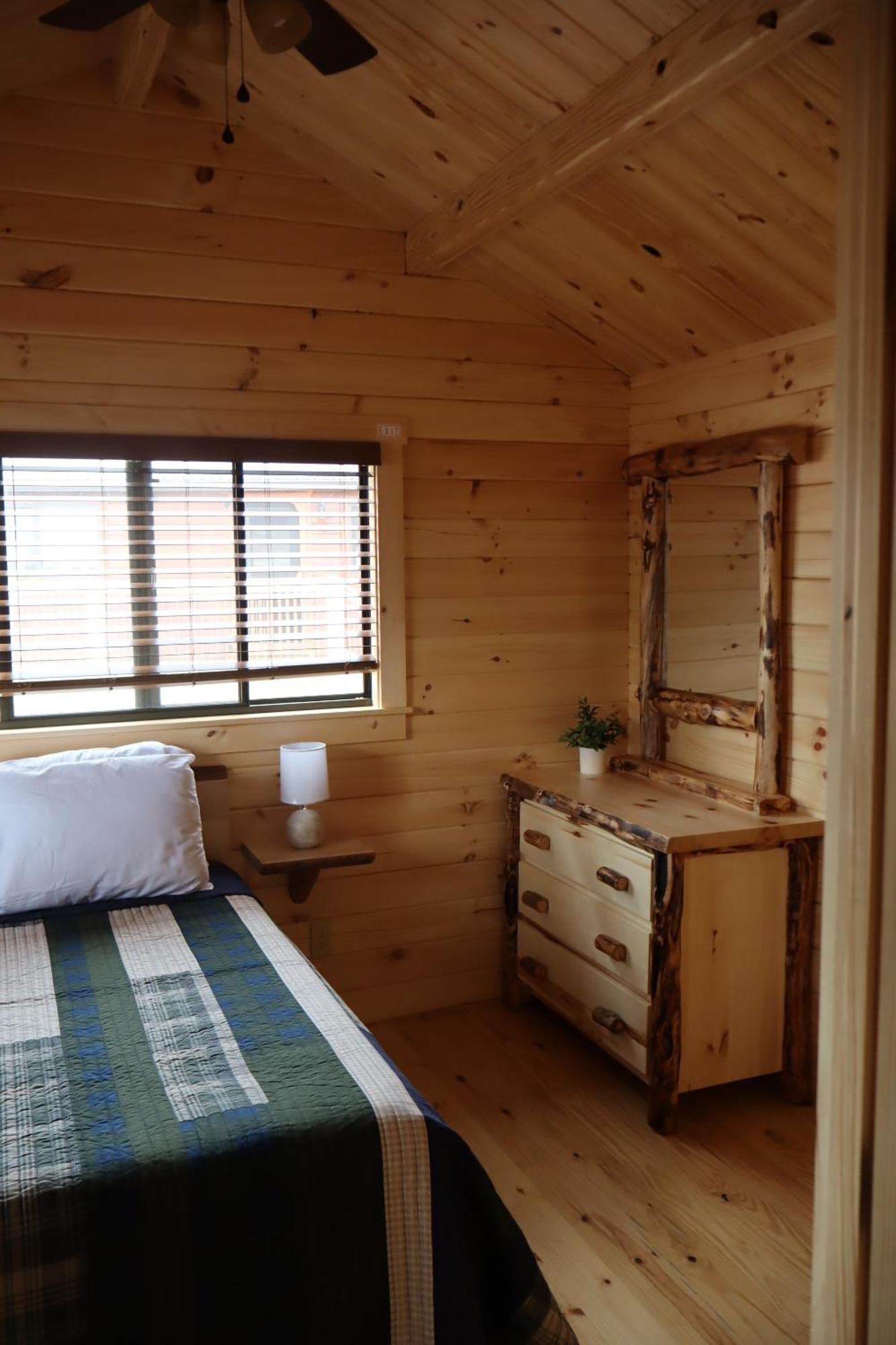 Cowan Creek Lodges Сентр Экстерьер фото