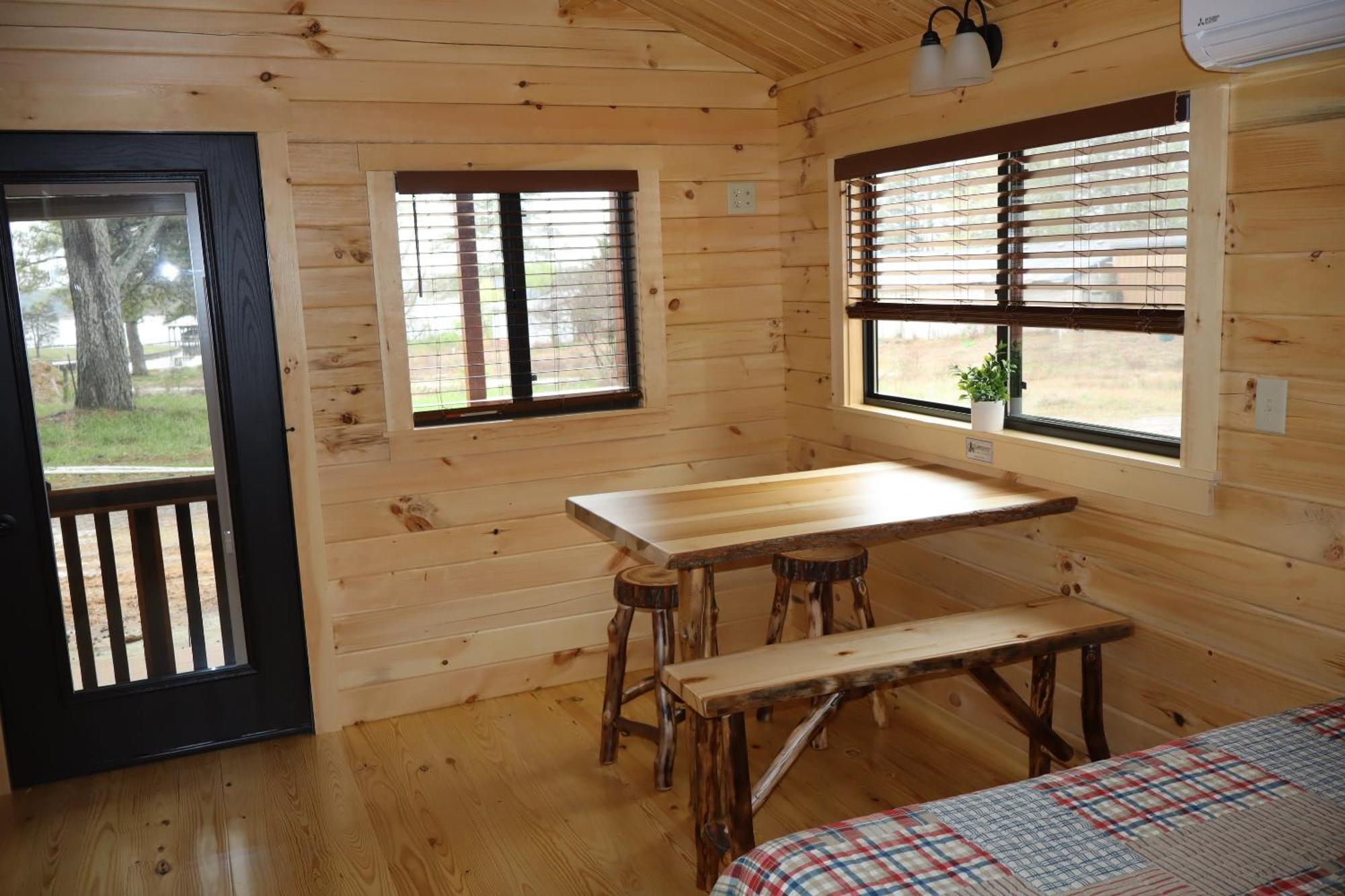 Cowan Creek Lodges Сентр Экстерьер фото